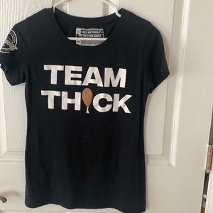 Girls who powerlift tee